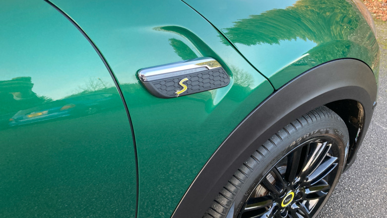 MINI Hatchback 135kW Cooper S Level 3 33kWh 3dr Auto Electric Hatchback